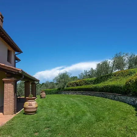 Lionella Country Villa